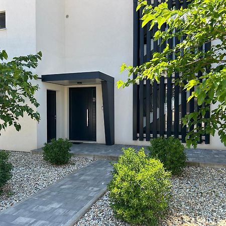 Apartment Oris, Private Parking, Garden Задар Екстериор снимка